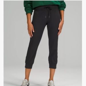 Lululemon READY TO RULU JOGGER CROP
